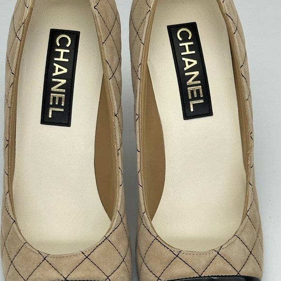 CHANEL 22B Quilted Suede Patent Cap Toe Pumps Heels Shoes - Picture 5 of 14